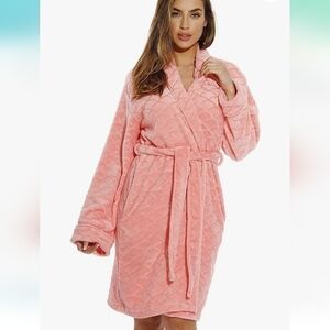 NWT Just Love plush coral robe with pockets and belt Sz XS